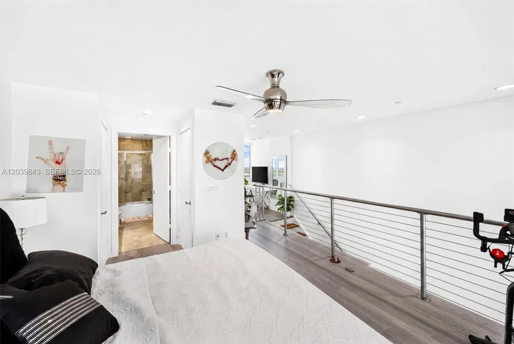 1050 Brickell Ave #420 Miami, FL 33131