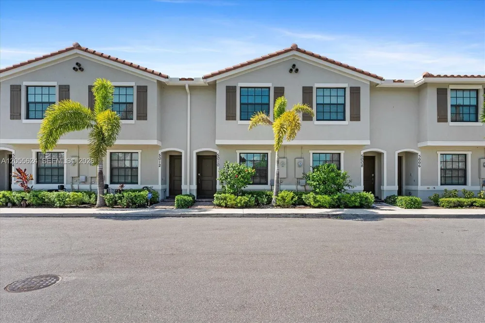 5010 Genove Pl #5010 Riviera Beach, FL 33410