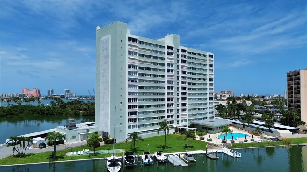 31 ISLAND WAY #505 Clearwater Beach, FL 33767