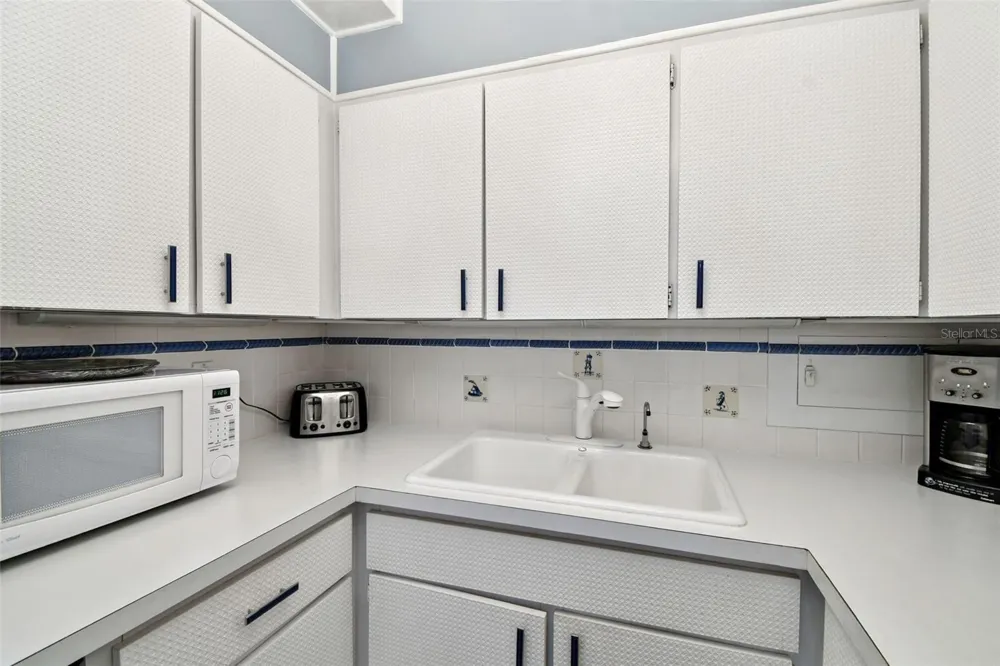 31 ISLAND WAY #505 Clearwater Beach, FL 33767