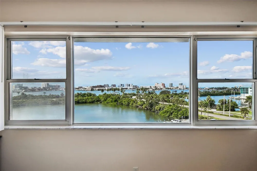 31 ISLAND WAY #505 Clearwater Beach, FL 33767