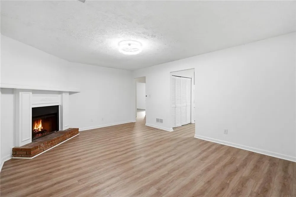 324 Farm Place Court NE Woodstock, GA 30188