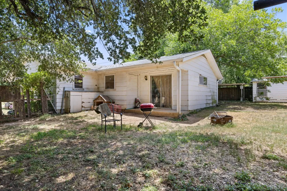 765 W Park Street Stephenville, TX 76401