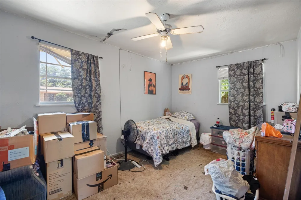 765 W Park Street Stephenville, TX 76401