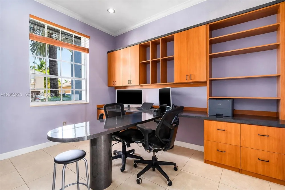 13755 NW 18th Ct Pembroke Pines, FL 33028