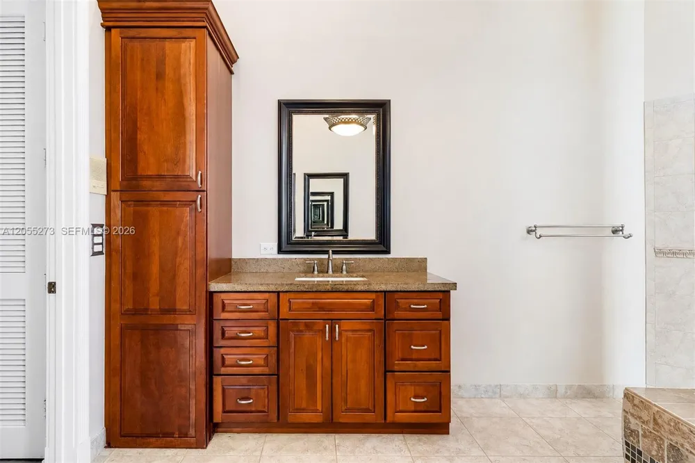 13755 NW 18th Ct Pembroke Pines, FL 33028