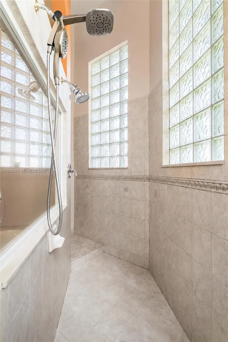 13755 NW 18th Ct Pembroke Pines, FL 33028