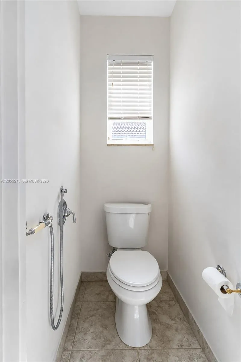 13755 NW 18th Ct Pembroke Pines, FL 33028