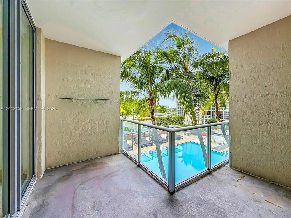 3470 E Coast Ave #H0907 Miami, FL 33137