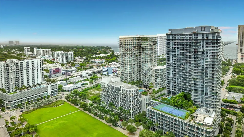 3470 E Coast Ave #H0907 Miami, FL 33137