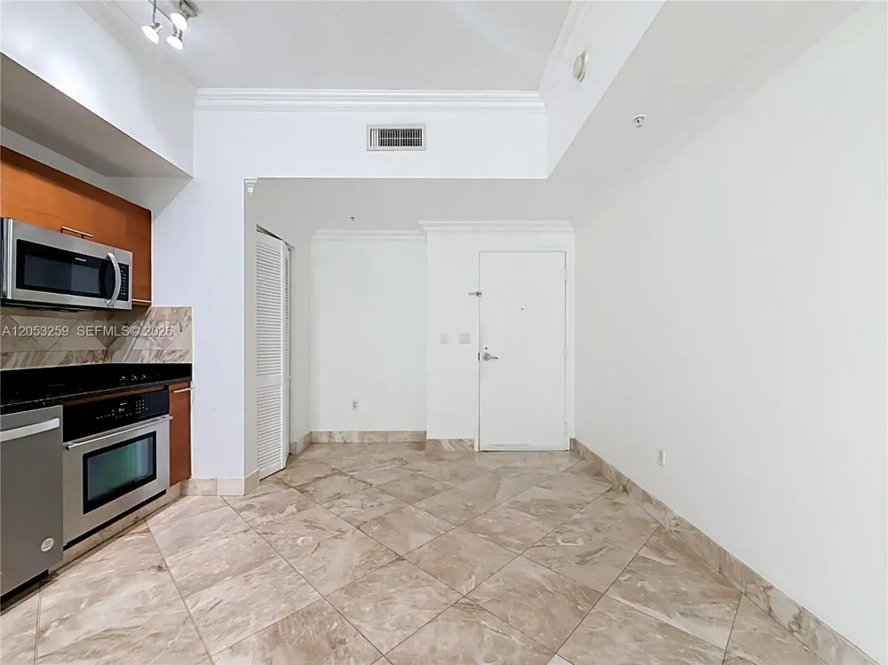 3470 E Coast Ave #H0907 Miami, FL 33137