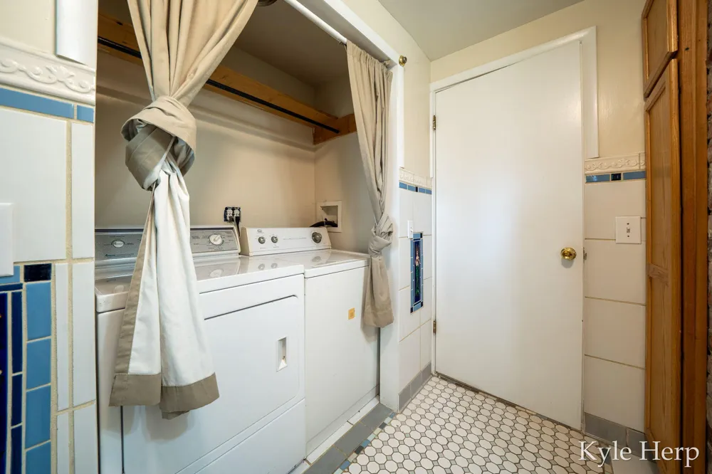 720 Boltwood Street Hastings City, MI 49058
