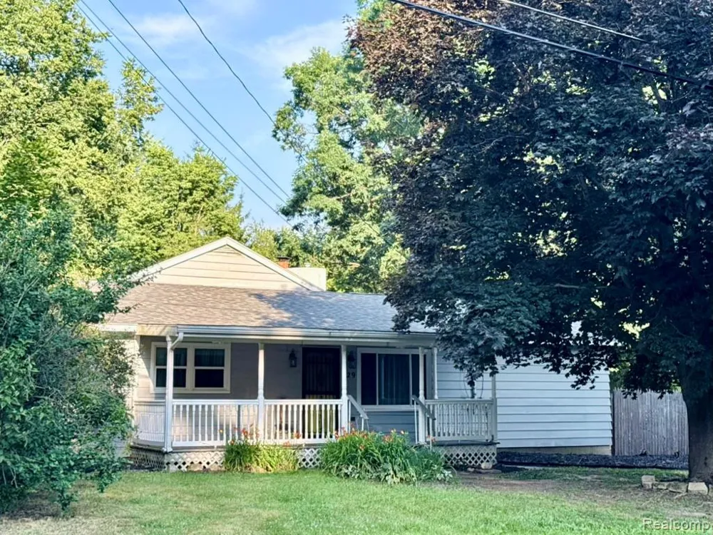 129 Morrow Street Comstock Charter Township, MI 49048