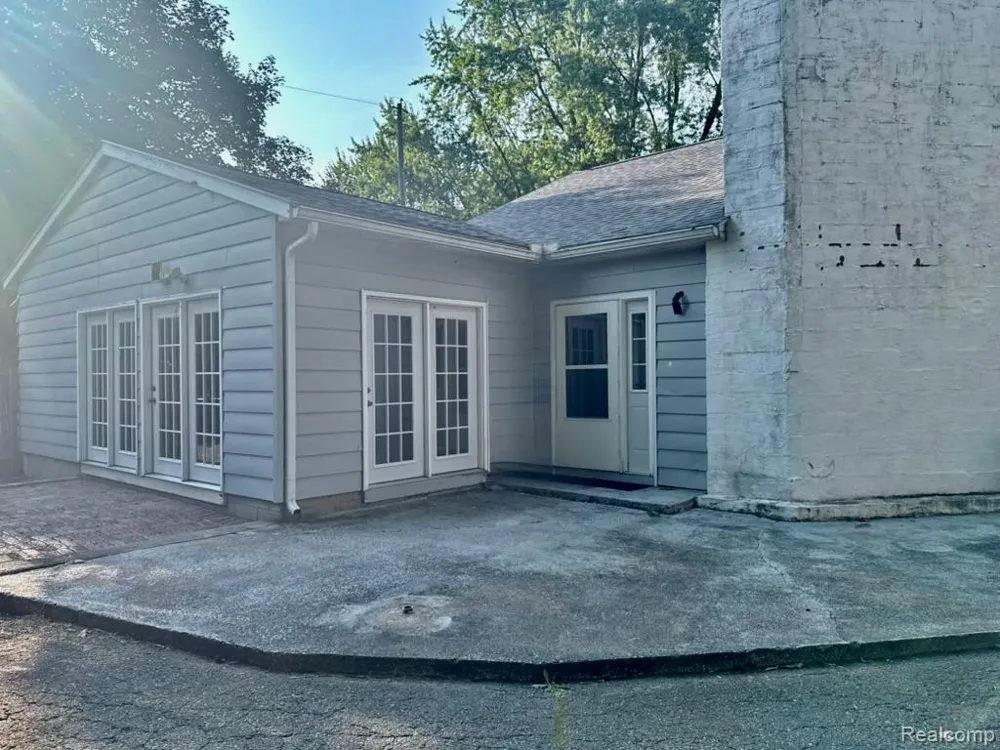 129 Morrow Street Comstock Charter Township, MI 49048