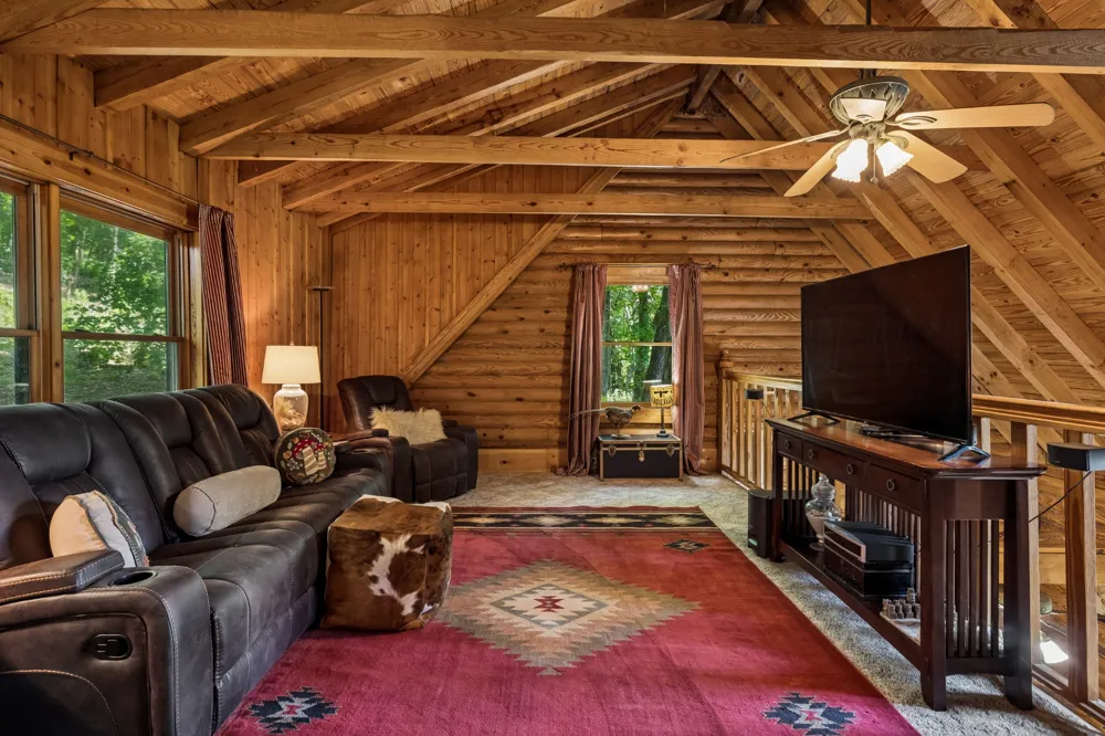 532 Cummings Ln Cottontown, TN 37048