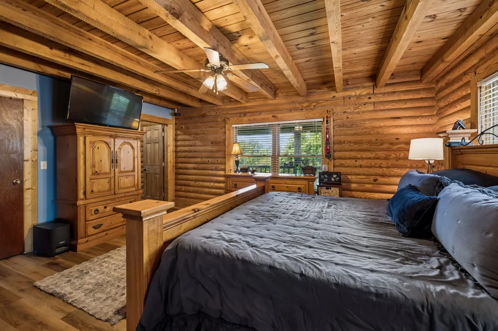 532 Cummings Ln Cottontown, TN 37048