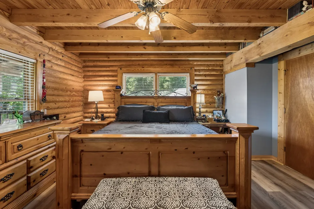 532 Cummings Ln Cottontown, TN 37048