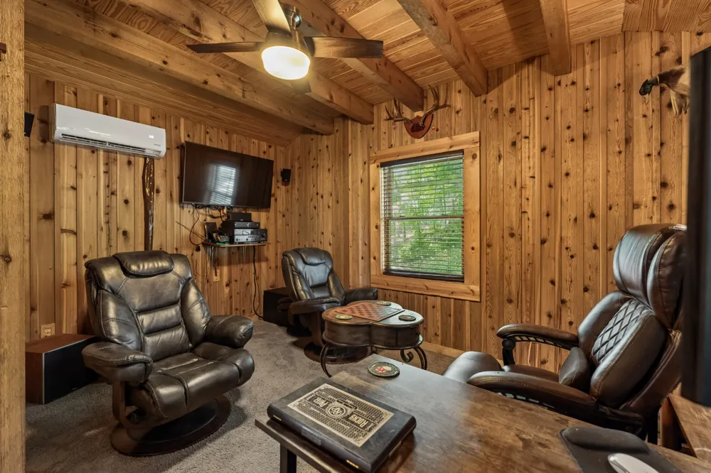 532 Cummings Ln Cottontown, TN 37048