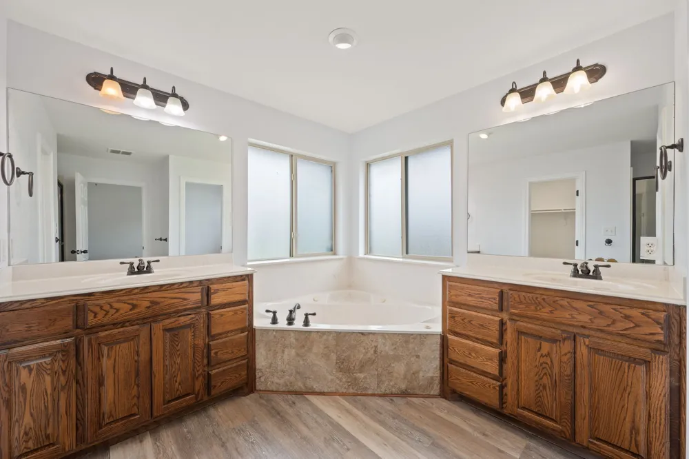 3111 Sarita Cove Belton, TX 76513