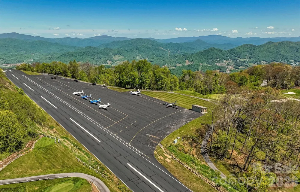 99999 Heritage Ridge Loop #6 Burnsville, NC 28714