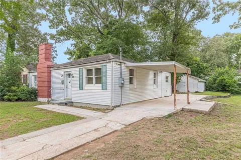 542 Walnut Street