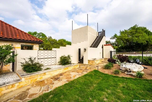 376 San Marcos New Braunfels, TX 78132