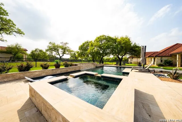 376 San Marcos New Braunfels, TX 78132