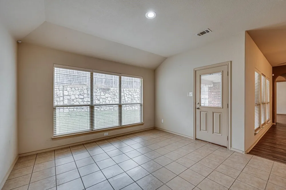 1114 Walter Stephenson Road Midlothian, TX 76065