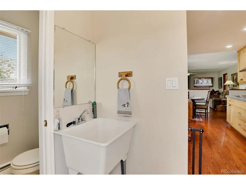 2316 Horseshoe Cir Longmont, CO 80504
