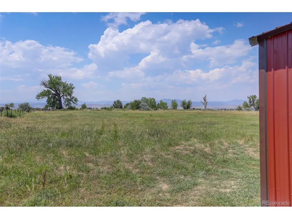 2316 Horseshoe Cir Longmont, CO 80504