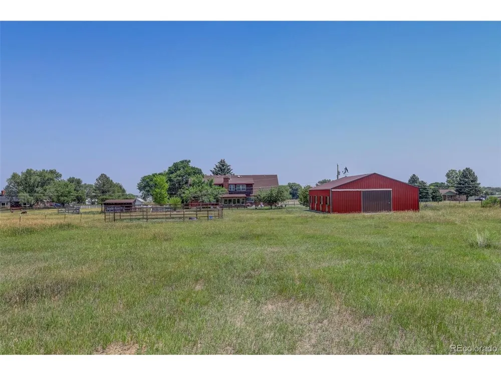 2316 Horseshoe Cir Longmont, CO 80504