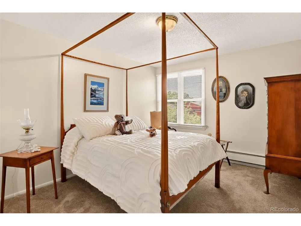 2316 Horseshoe Cir Longmont, CO 80504
