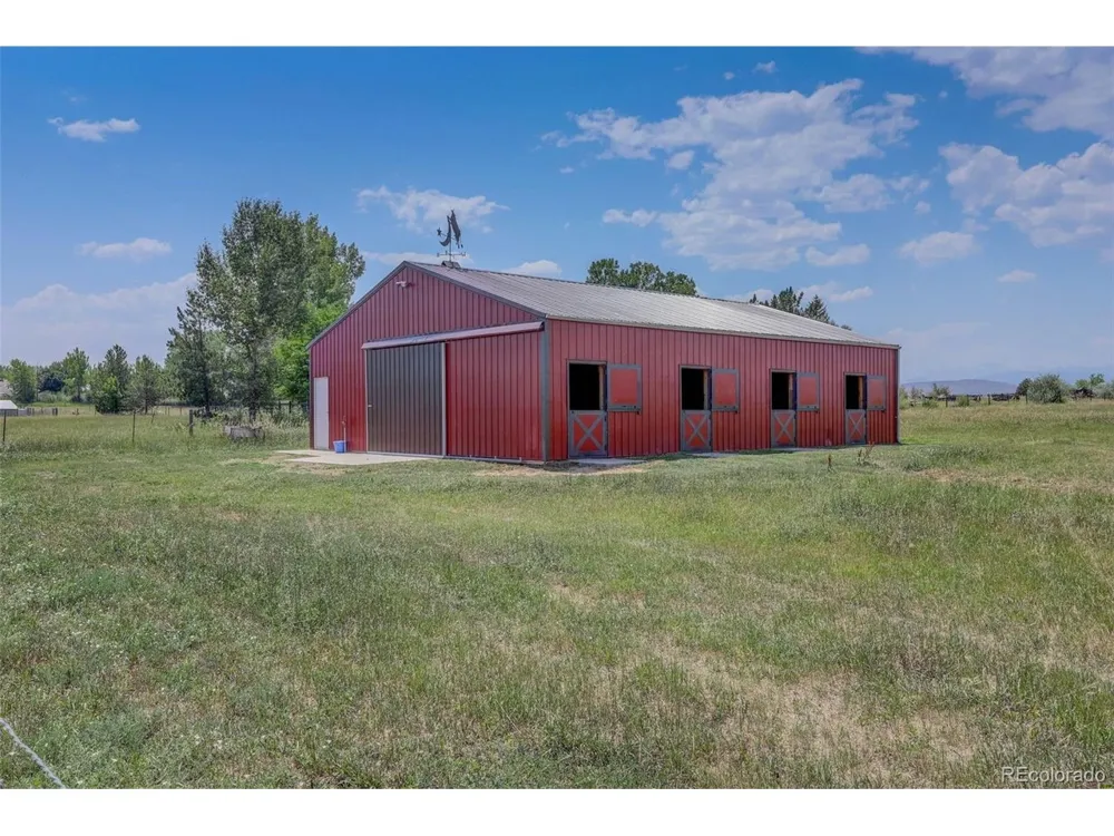 2316 Horseshoe Cir Longmont, CO 80504