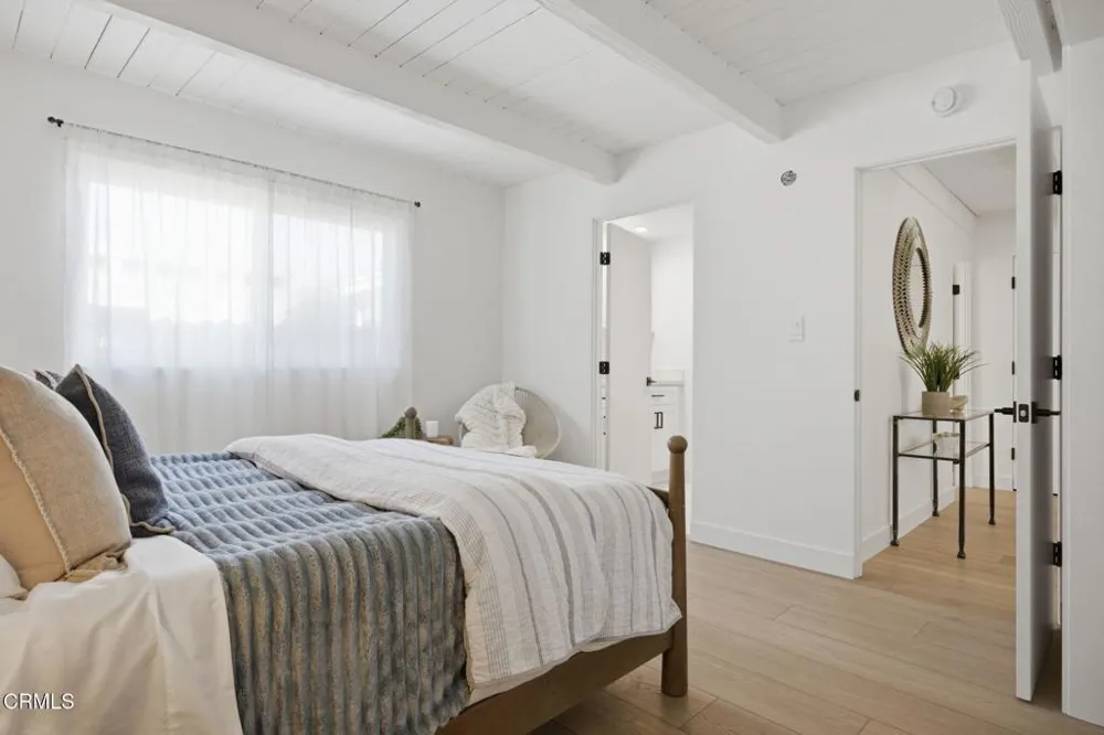 141 Glendale Avenue Oxnard, CA 93035