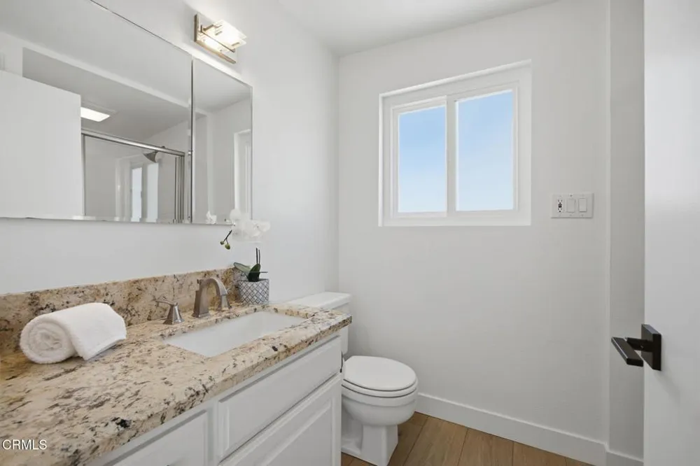 141 Glendale Avenue Oxnard, CA 93035