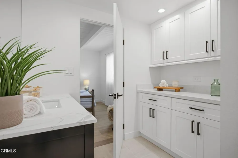 141 Glendale Avenue Oxnard, CA 93035
