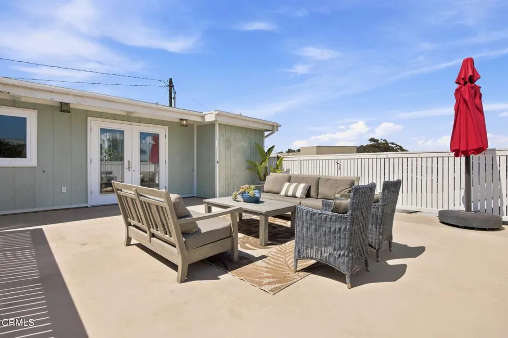 141 Glendale Avenue Oxnard, CA 93035