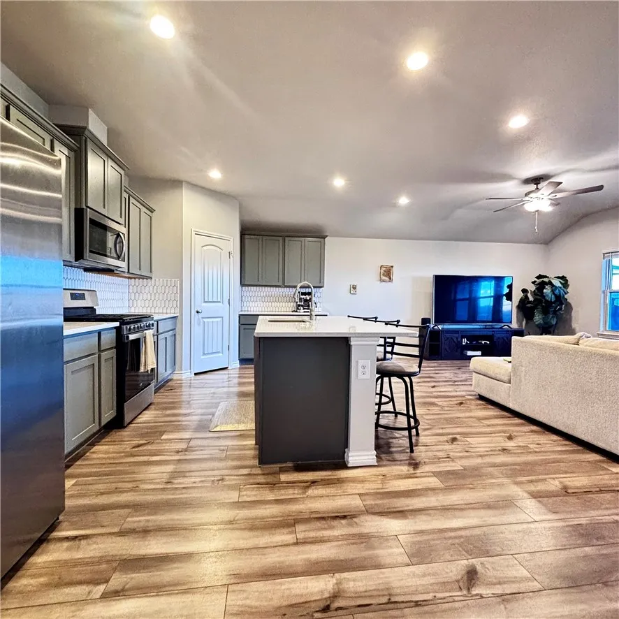1322 London Towne Boulevard Corpus Christi, TX 78415