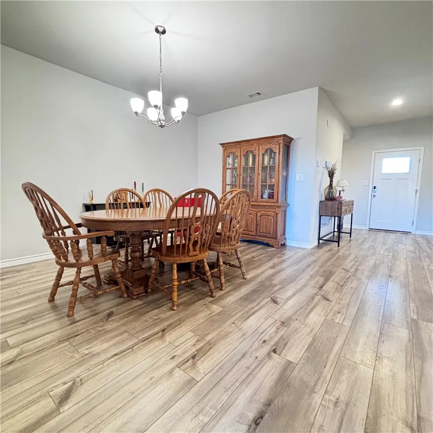1322 London Towne Boulevard Corpus Christi, TX 78415