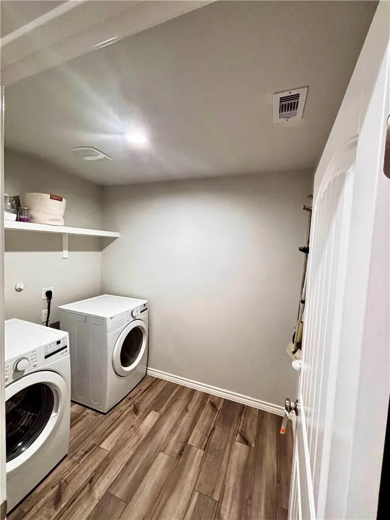 1322 London Towne Boulevard Corpus Christi, TX 78415