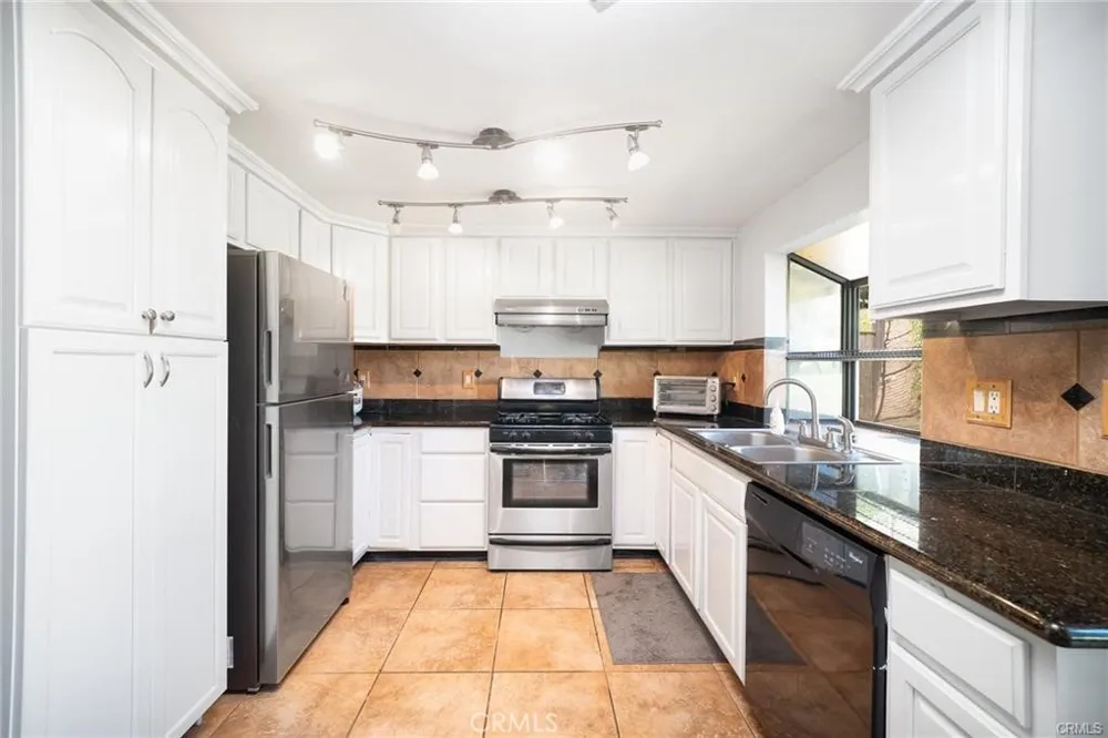 3616 Whittlers West Covina, CA 91792