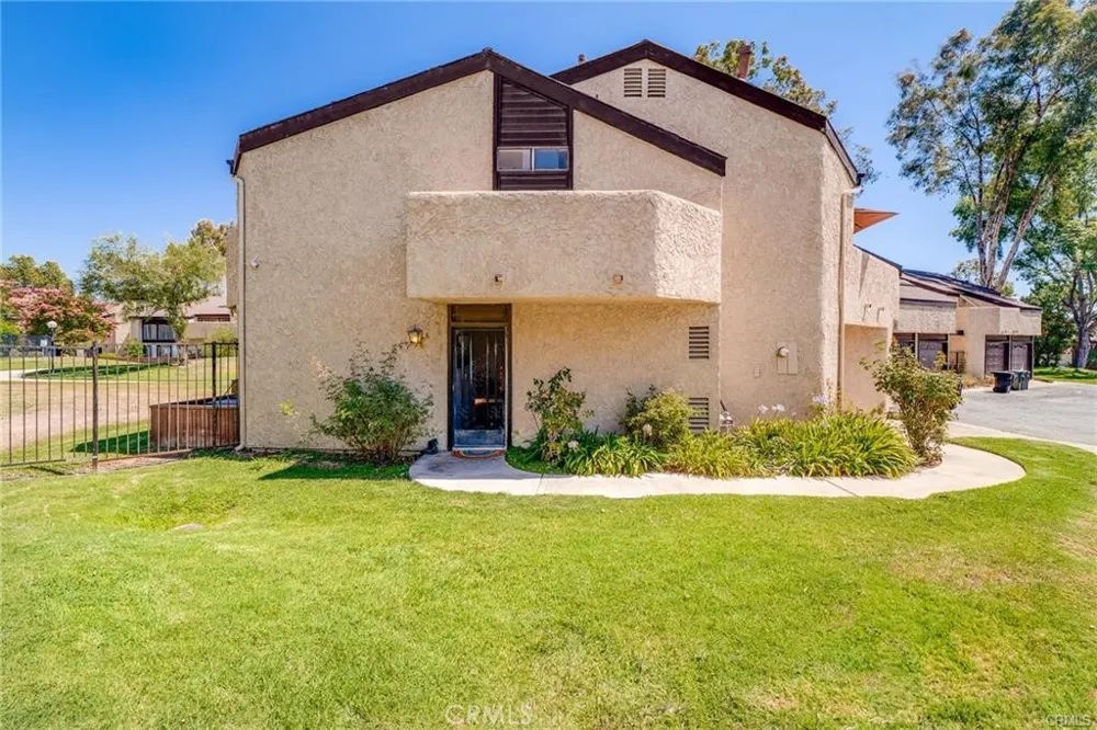 3616 Whittlers West Covina, CA 91792