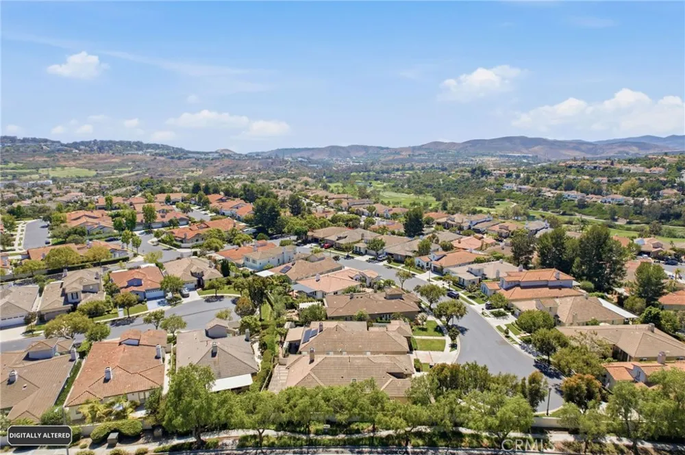2 Corte Rivera San Clemente, CA 92673