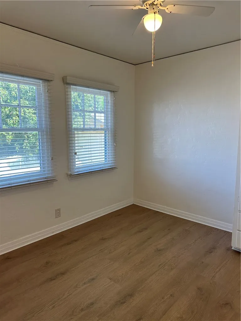 527 W 22nd San Pedro, CA 90731