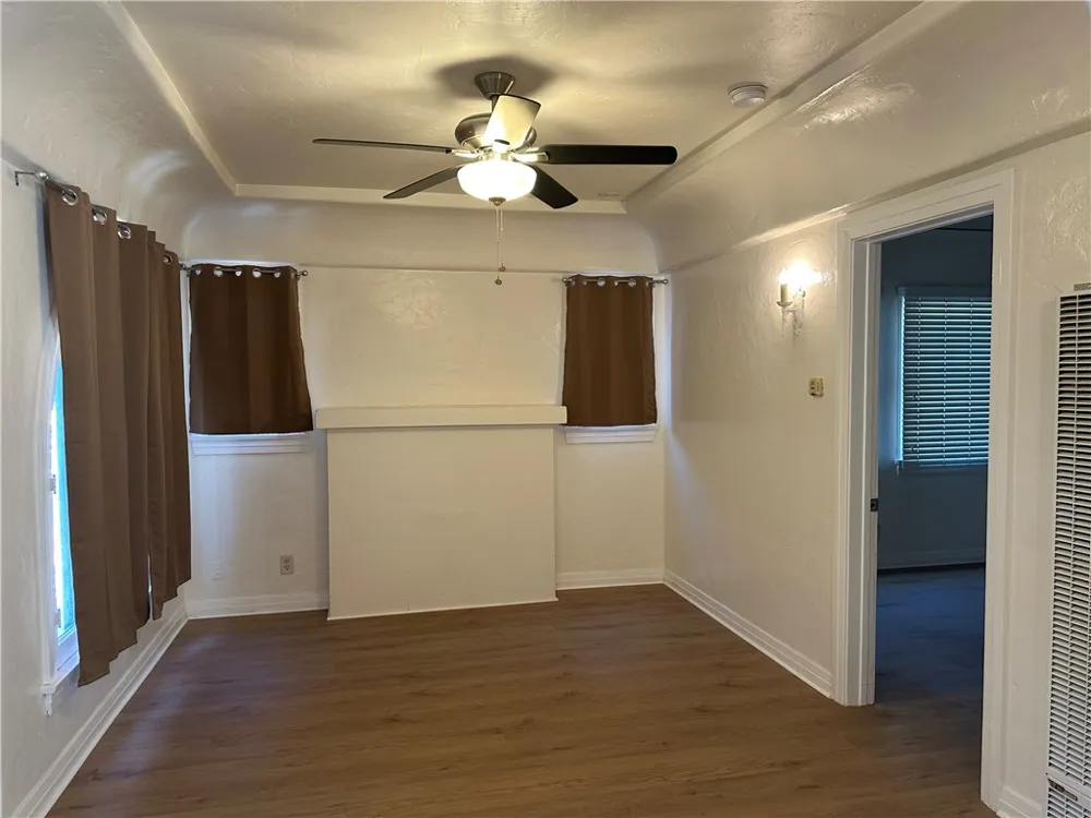 527 W 22nd San Pedro, CA 90731