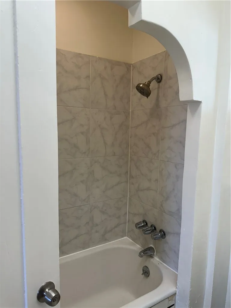 527 W 22nd San Pedro, CA 90731