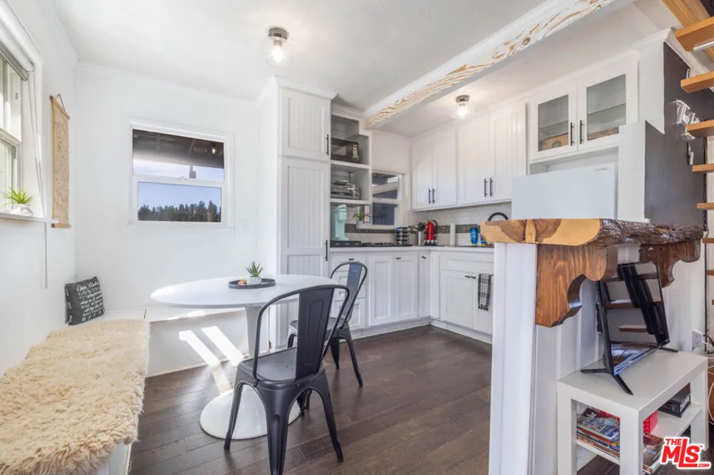 39535 Shore Drive Fawnskin, CA 92333