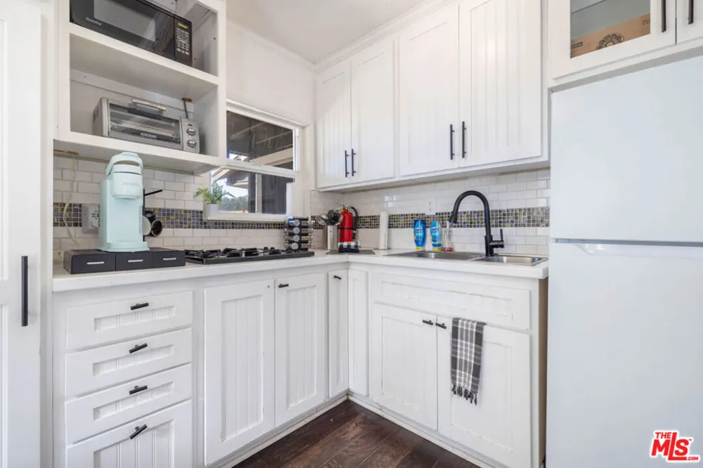 39535 Shore Drive Fawnskin, CA 92333