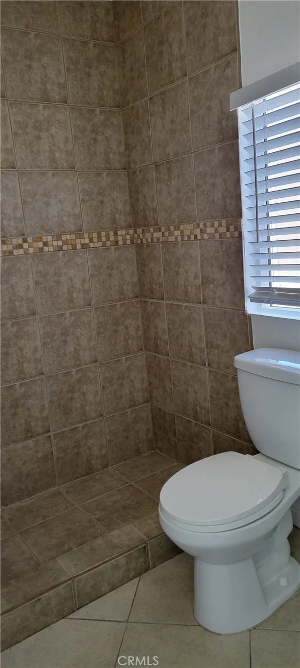 1948 Warren San Fernando, CA 91340