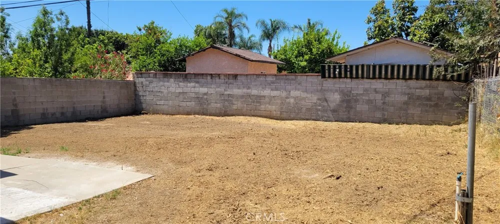 1948 Warren San Fernando, CA 91340